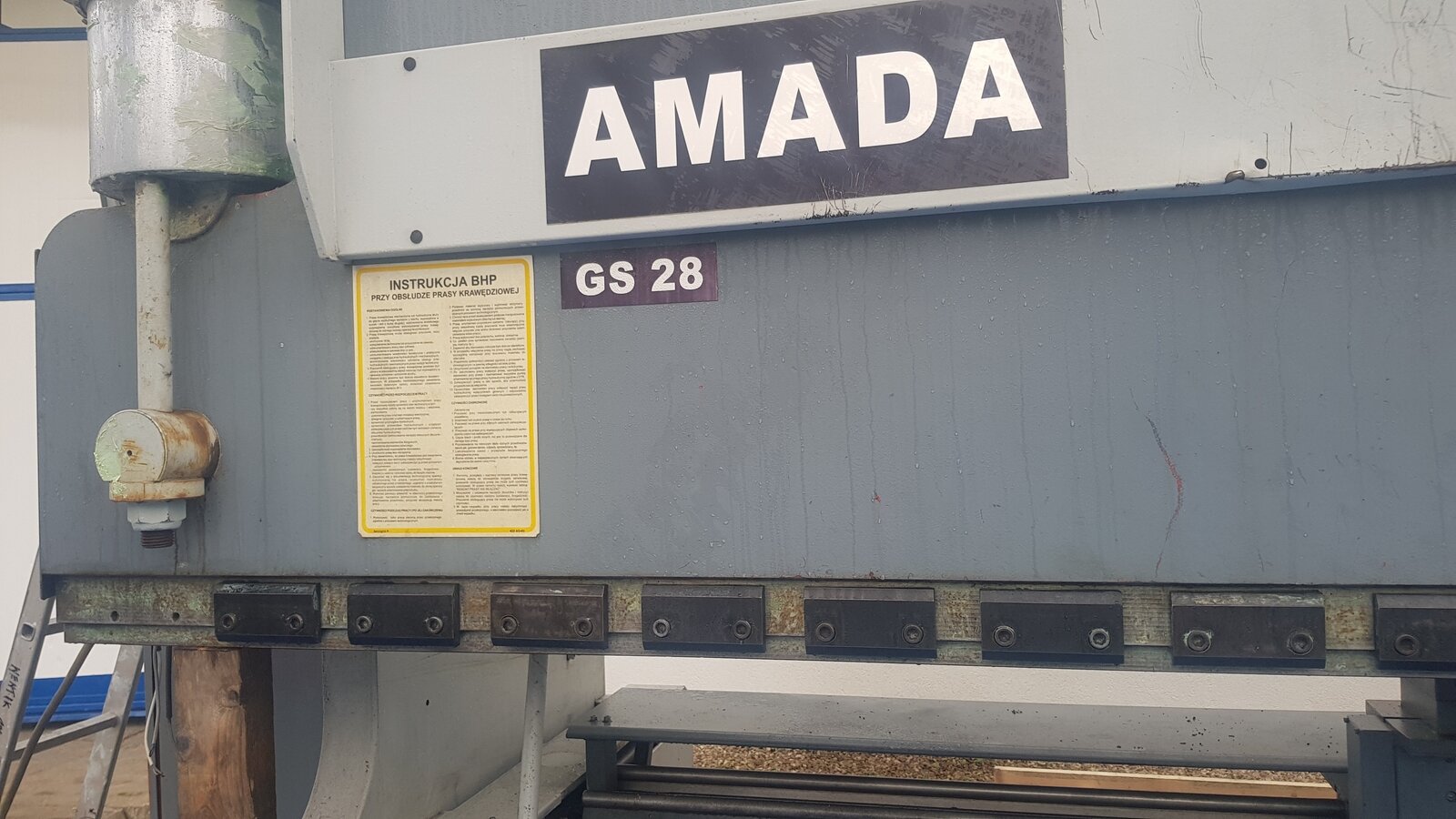 AMADA GS 28 320 ton x 4000